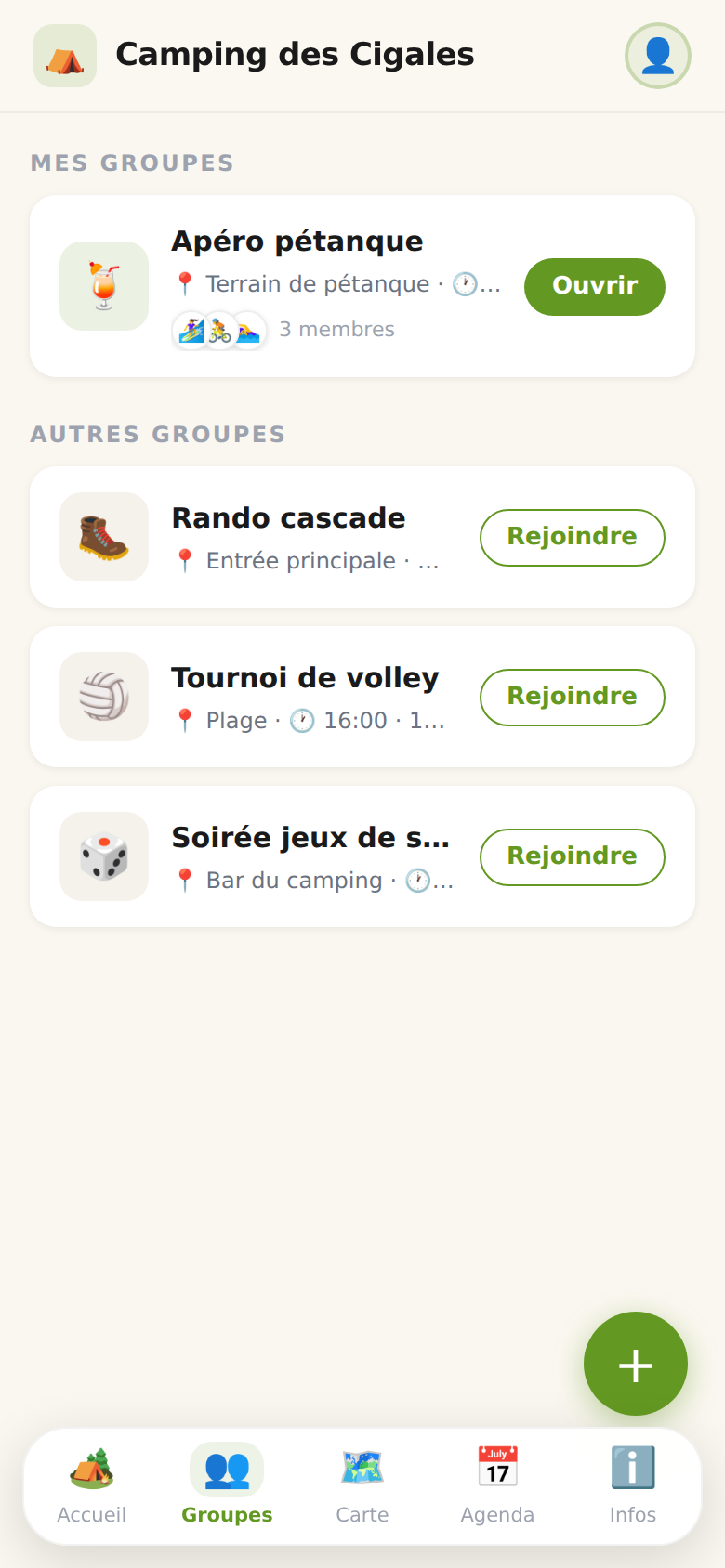 Groupes spontanés entre vacanciers